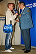 THW-Präsident A. Broemme im Gespräch mit Reporter von Radio Frankfurt (Oder)